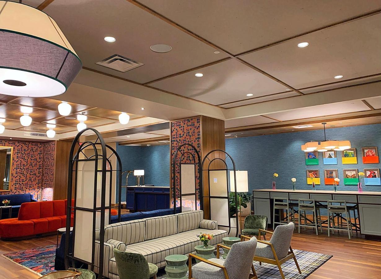 Hotel The Bradley Fort Wayne Exterior foto
